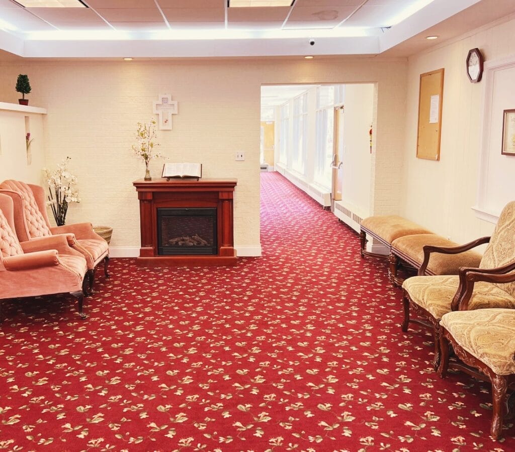 9_Church-Photographs_10-1